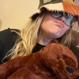 Meet your Posher, Erin